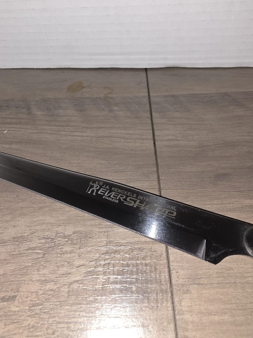 J.A. Henckels International Eversharp series 8